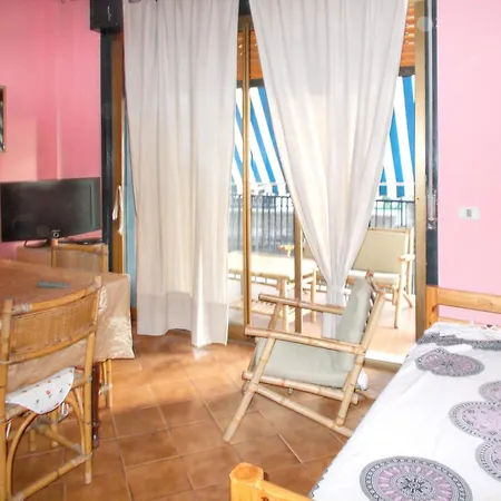 Charming In With Sea View - 80 M² アパート