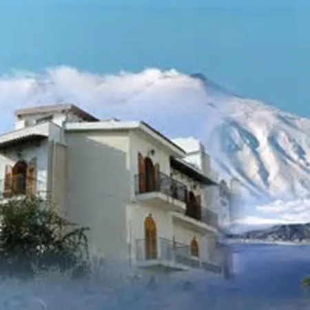 Charming In With Sea View - 80 M² Giardini Naxos