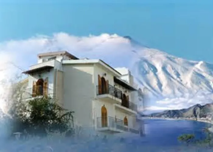 Charming Sea View Apartment